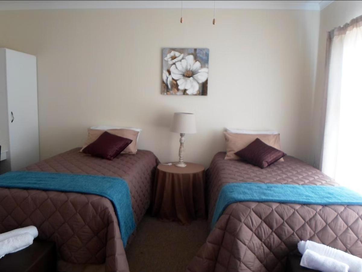 Lyon Paradise Bed & Breakfast Potchefstroom Exterior photo